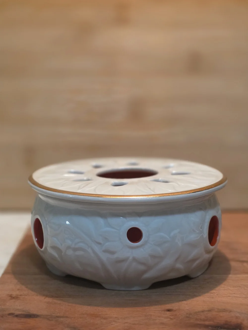 Vintage Gerold Porzellan Bavaria Teapot Warmer – Red, White & Gold